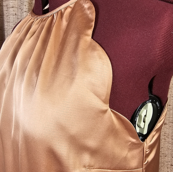 Coral dressy tank top - Picture 2 of 8